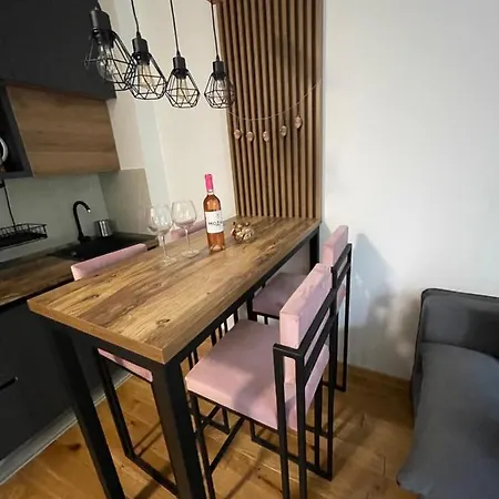 Istra_28 Titova * ズラティボール